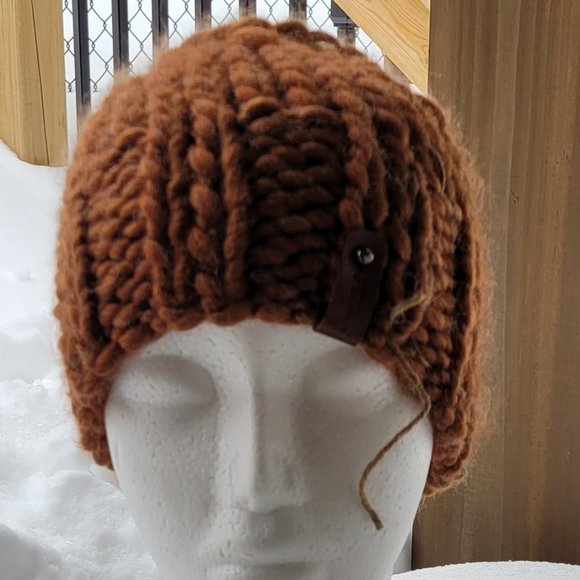 Hand Knitted Wool Ponytail Hat , One Size, cinnamon color - Picture 4 of 7